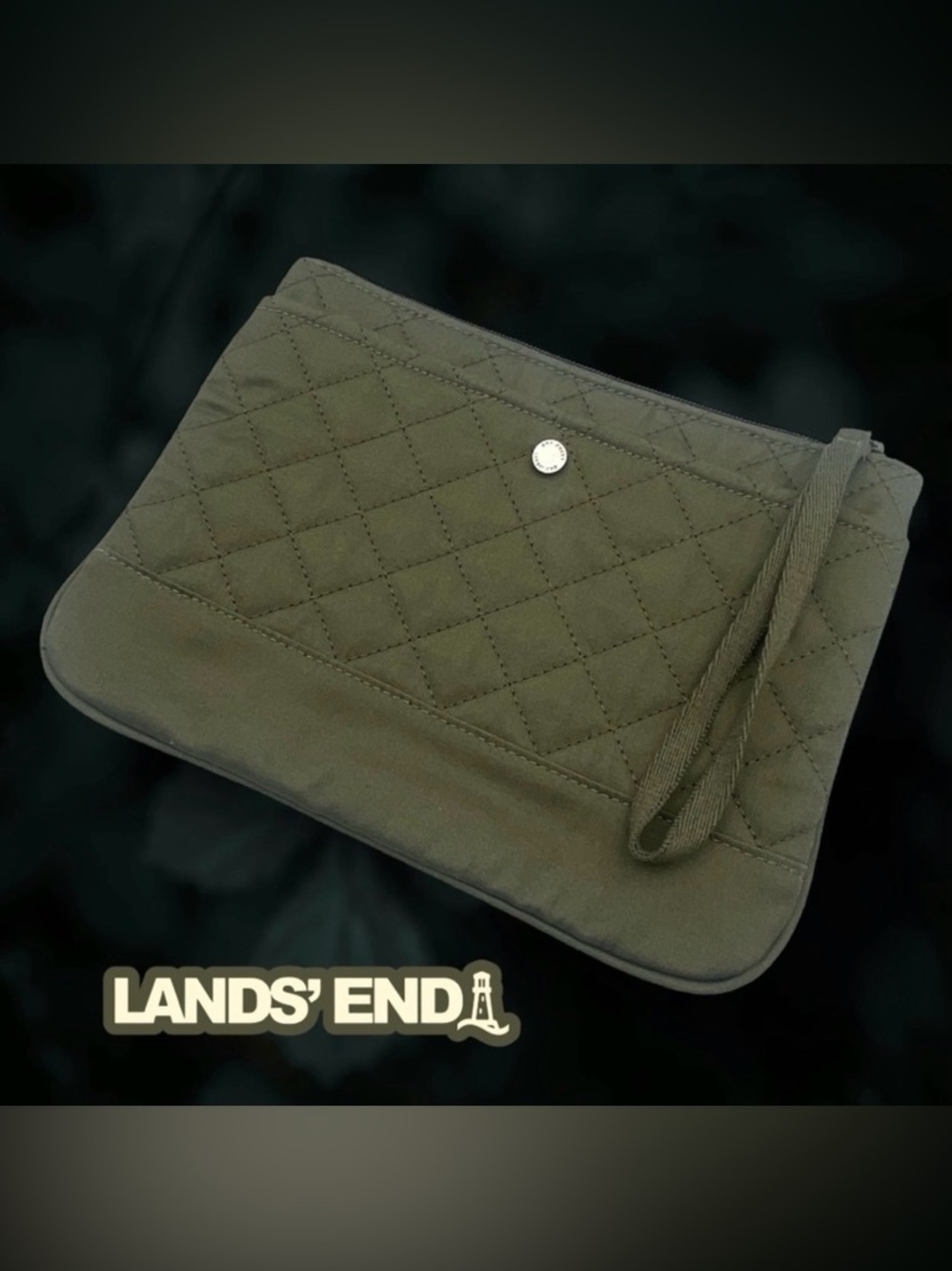 Lands' End Green Quilted Clutch Wristlet